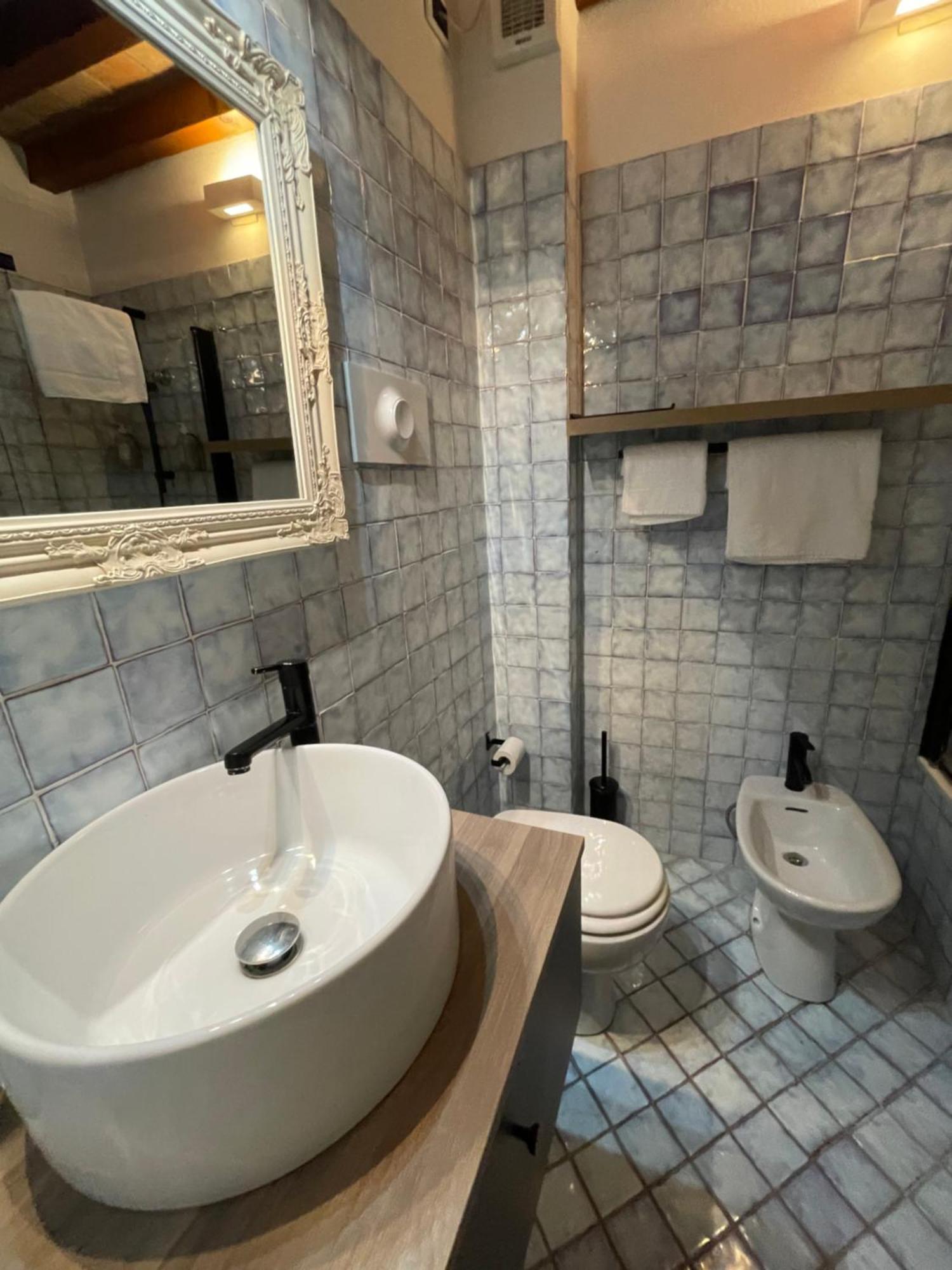 Le Di Bsuites 3* Parma